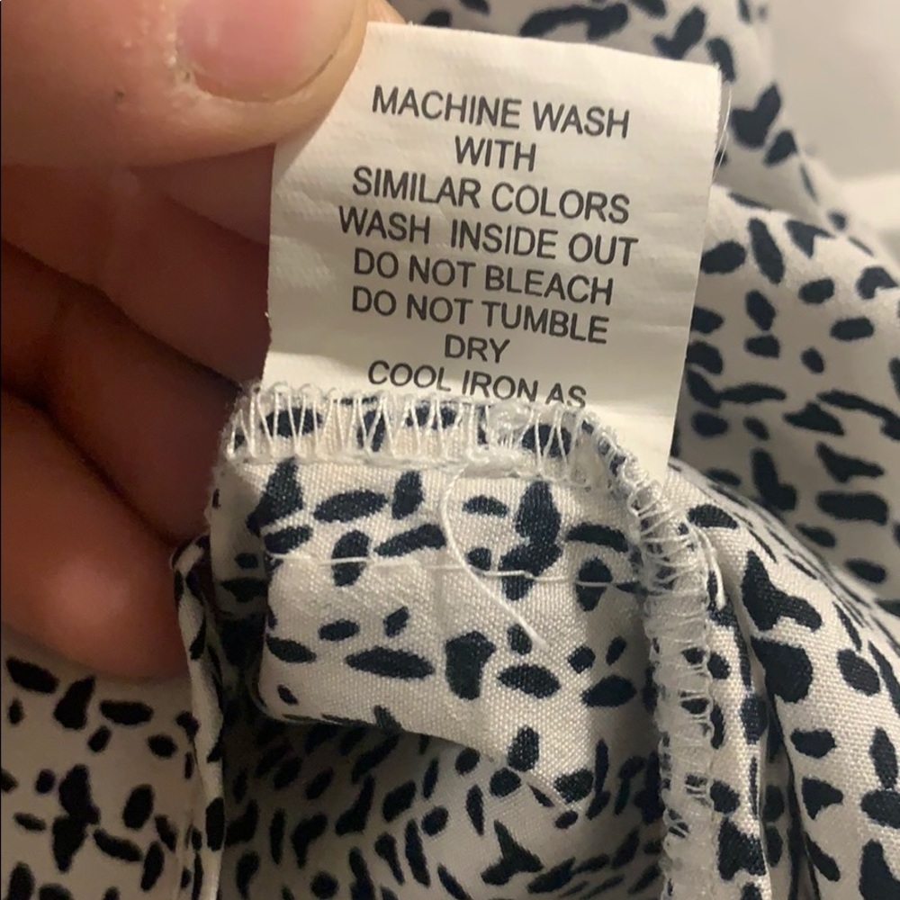 Black And White Pattern Work Blouse - image 7